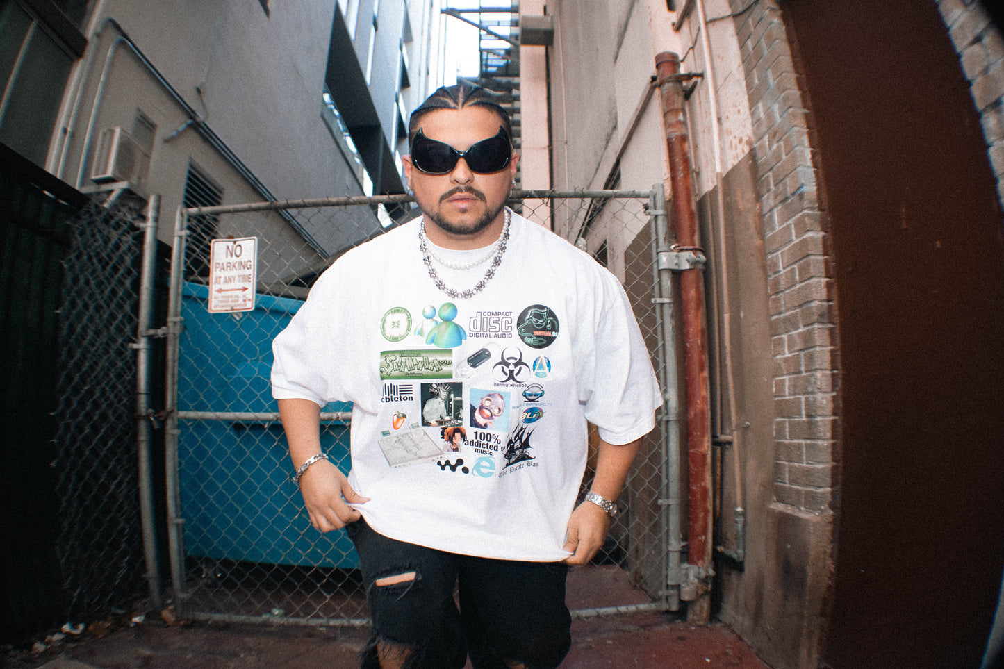 Ultimate DJ Oversize T-Shirt in White