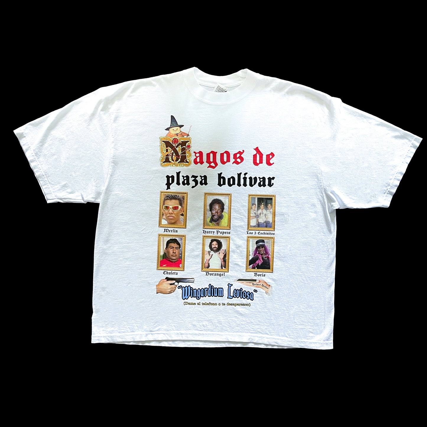 Magos de Plaza Bolivar Oversize T-Shirt in White